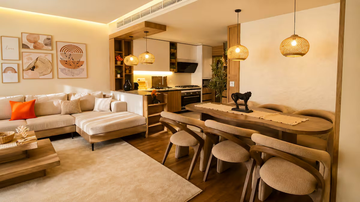 Private Entrance Residence 218